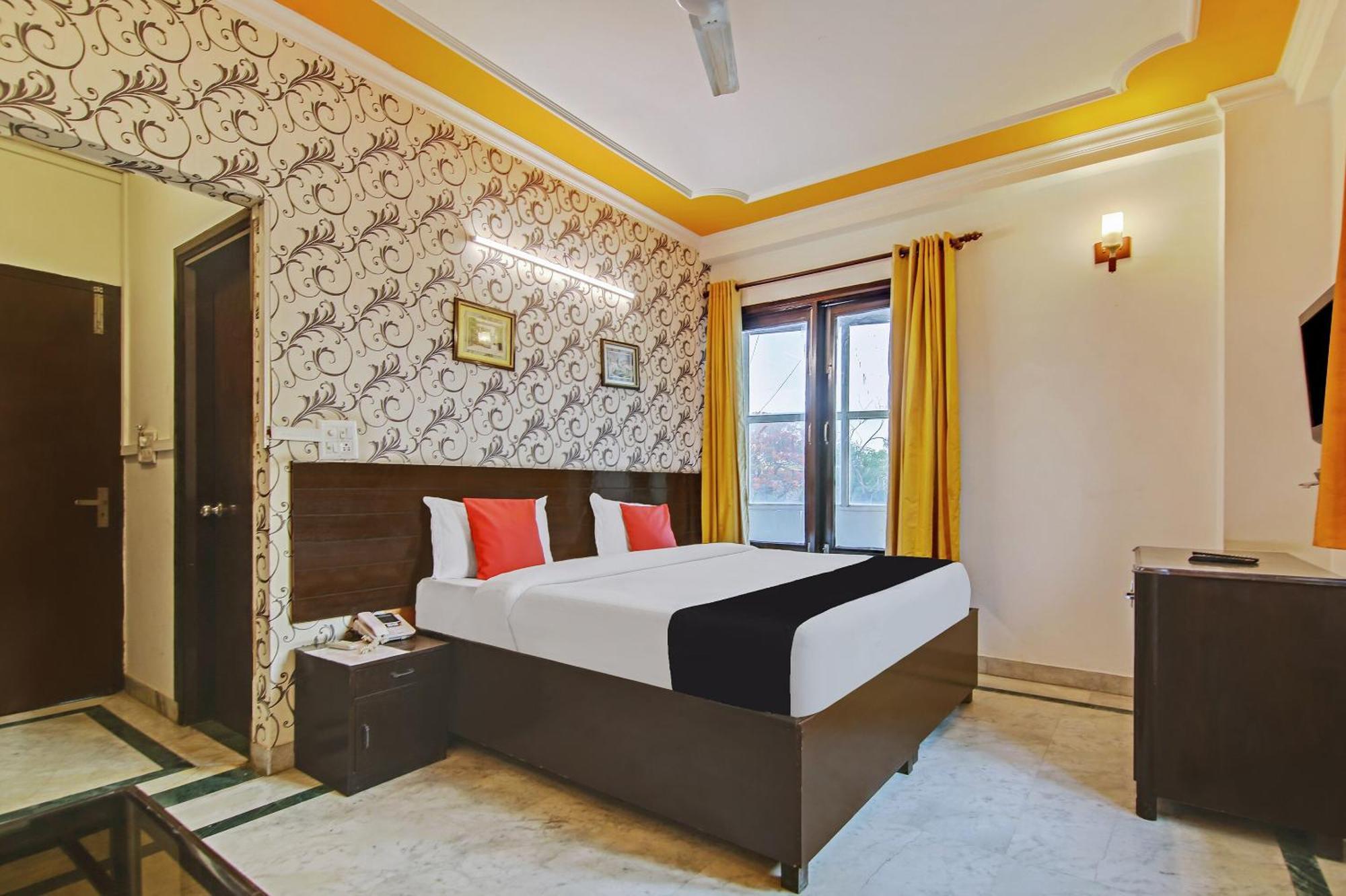 Capital O Tipsyy Near Aravali Biodiversity Park Гургаон Экстерьер фото